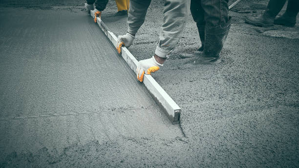 Best Concrete Driveway Installation in Glasgow Village, MO